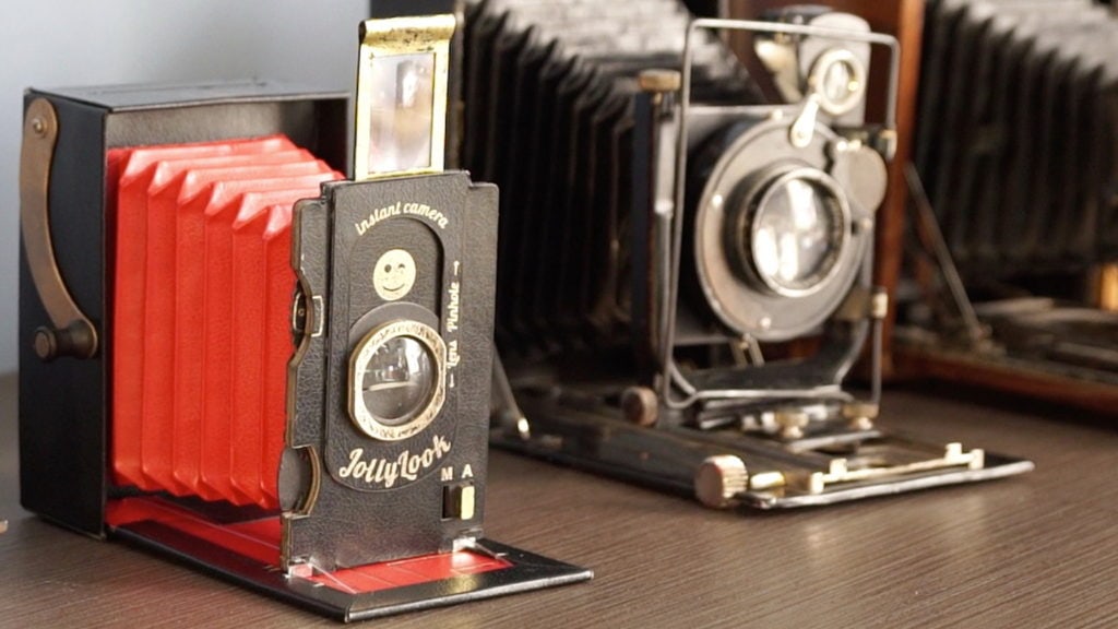 Jollylook vintage instant camera