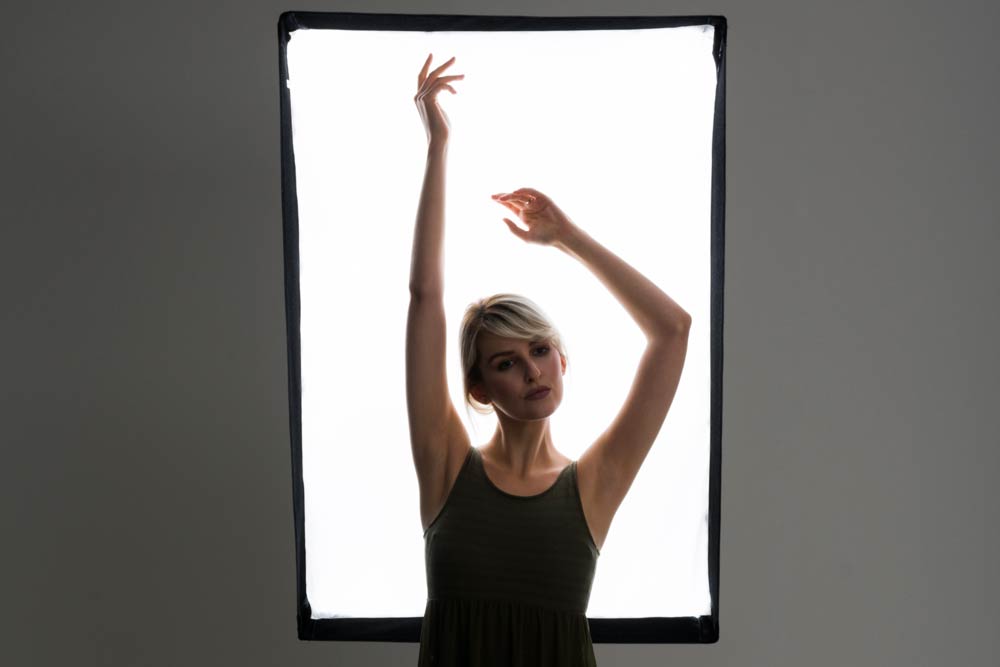 How to shoot studio silhouette portraits